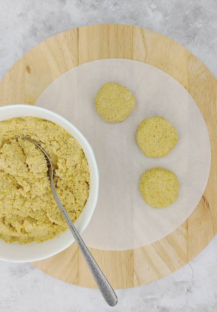 Falafel i sos tahini